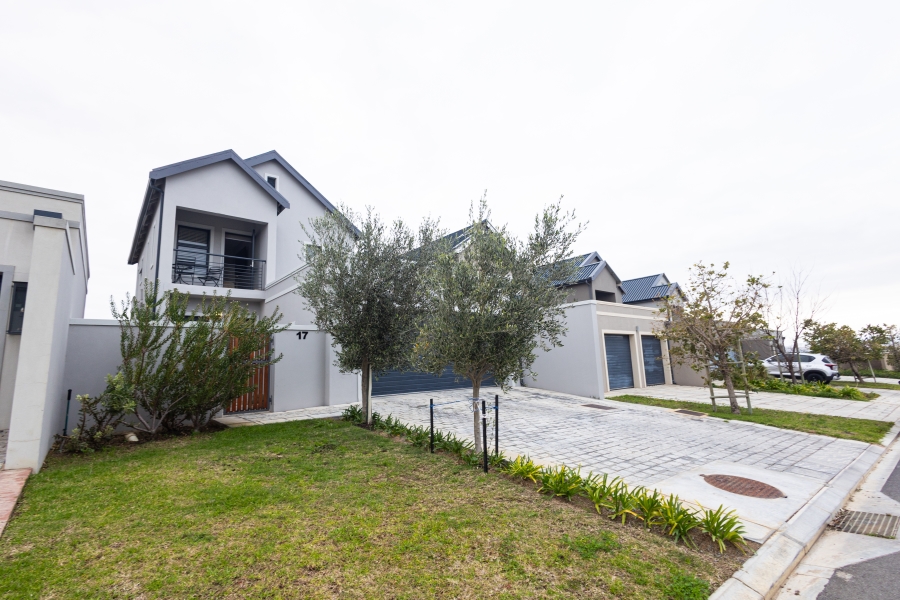 3 Bedroom Property for Sale in Altona Western Cape